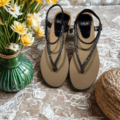 Elegant Gold Flat Sandals for Women – Comfortable & Stylish Summer Footwear